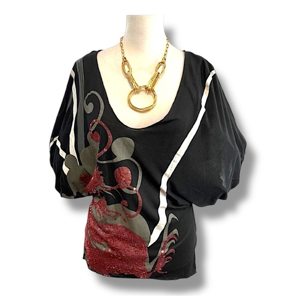 Burgundy Sequined Dragon Scoop Neck Puff Short Sleeve Top SZ S - Picture 2 of 12